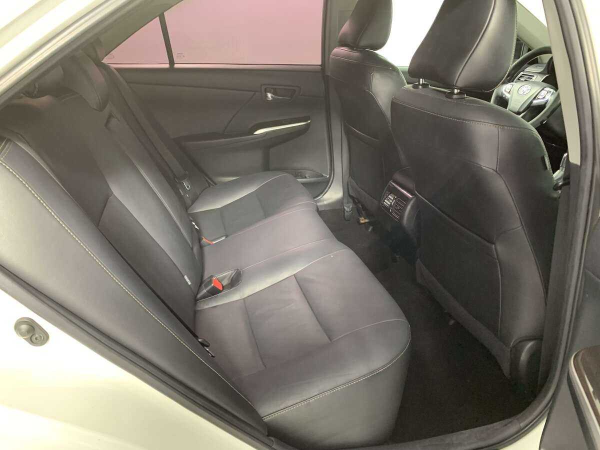 Тойота Камри б/у, 2016, Автоматическая. Фото: #16