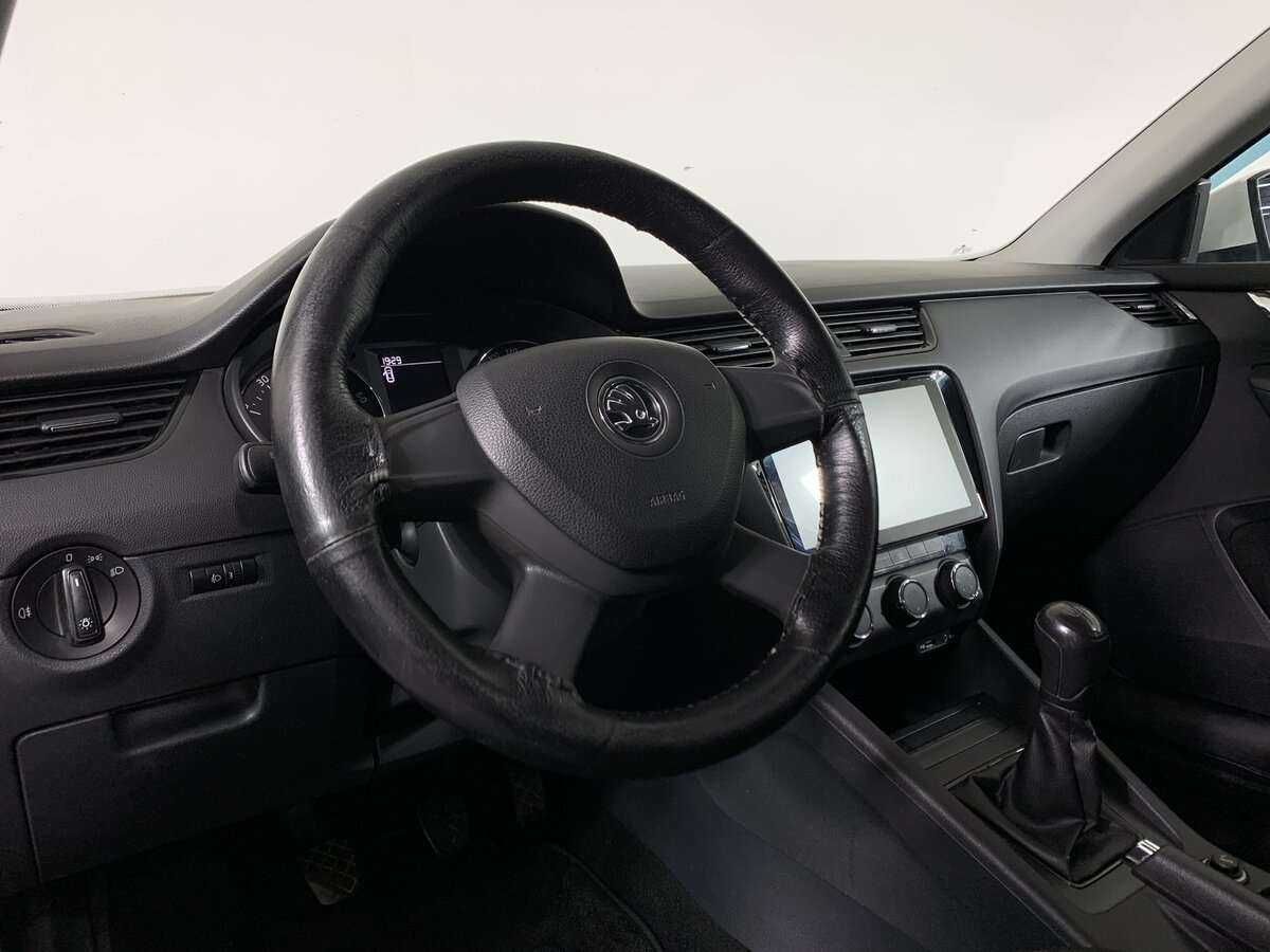 Шкода Октавия б/у, 2014, Механическая. Фото: #8