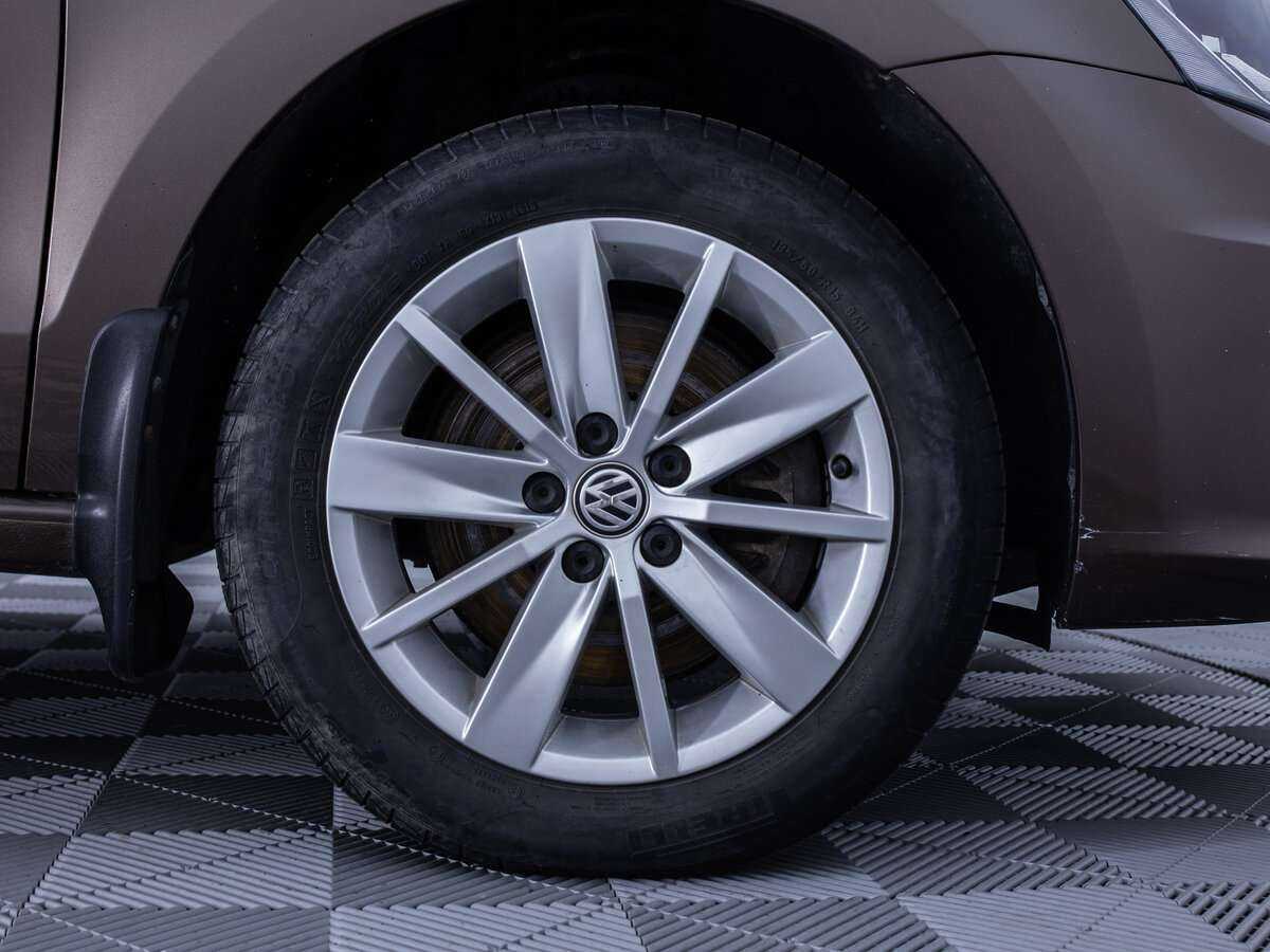 Фольксваген Поло б/у, 2019, Механическая. Фото: #7