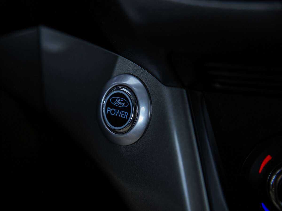 Форд Куга б/у, 2013, Автоматическая. Фото: #14