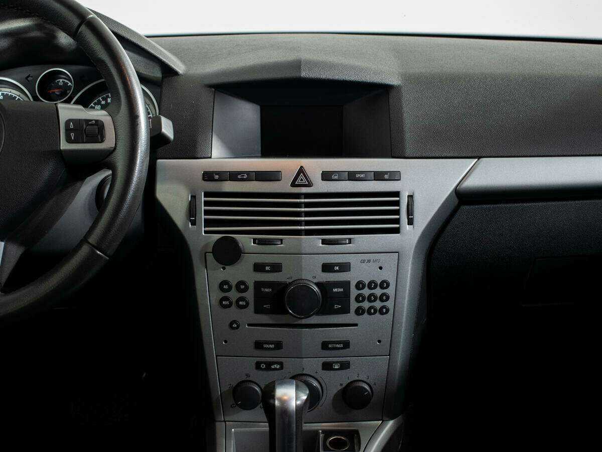 Опель Астра б/у, 2014, Автоматическая. Фото: #8