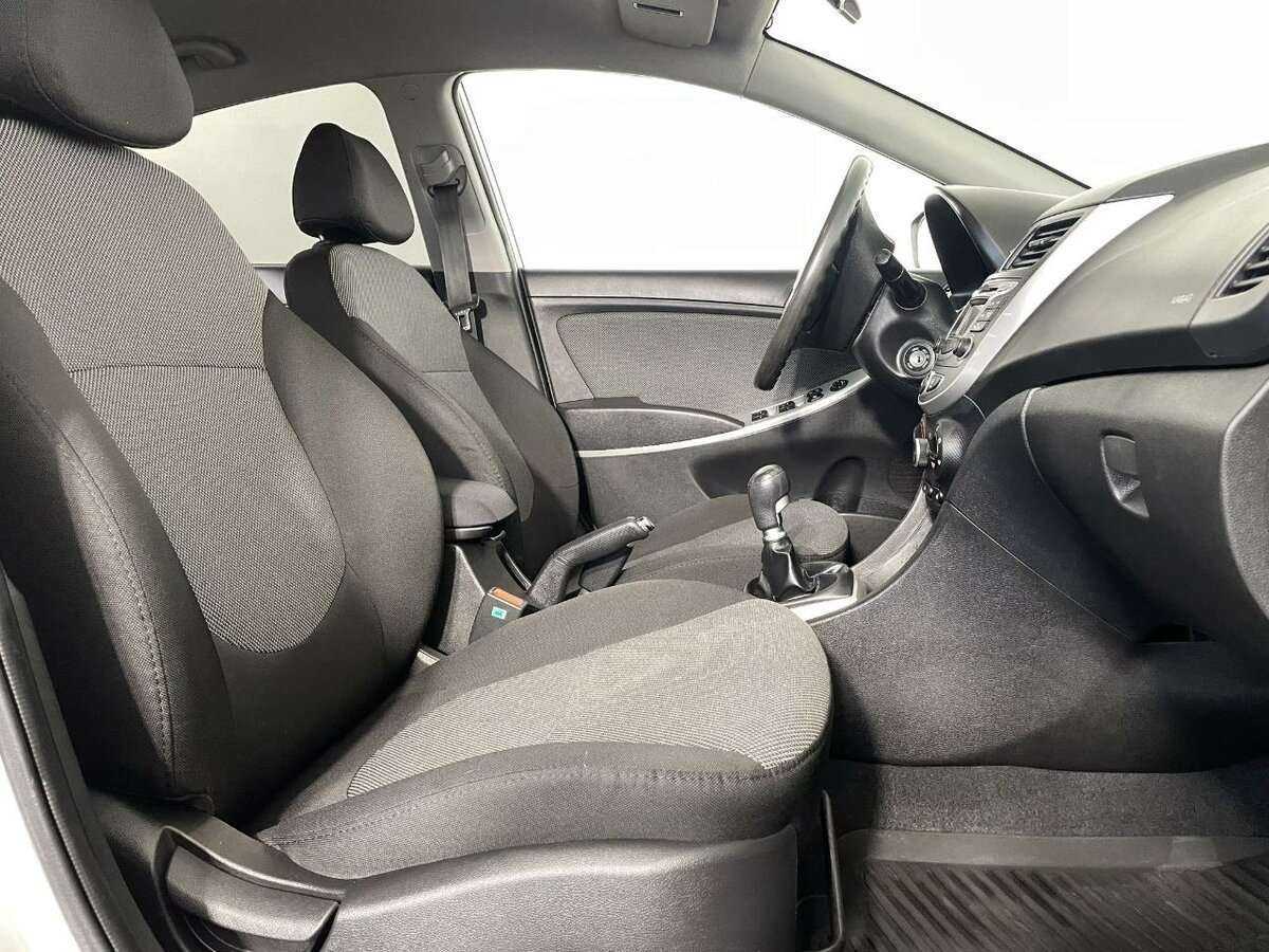 Хендай Солярис б/у, 2014, Механическая. Фото: #13