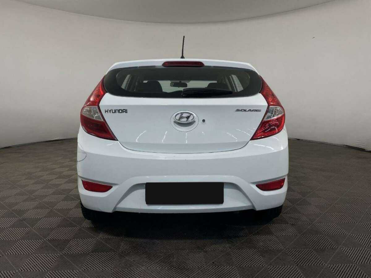 Хендай Солярис б/у, 2012, Механическая. Фото: #2