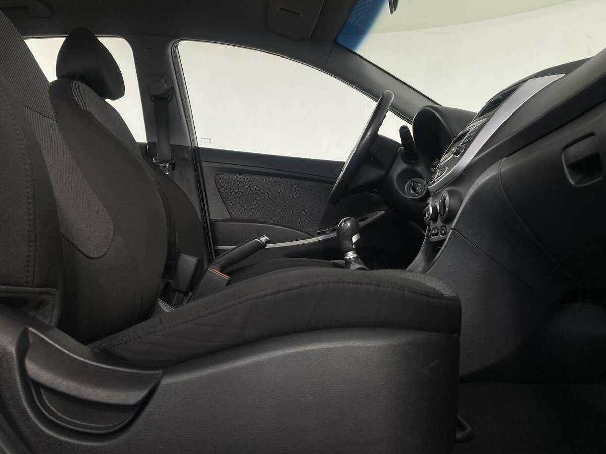 Хендай Солярис б/у, 2012, Механическая. Фото: #13