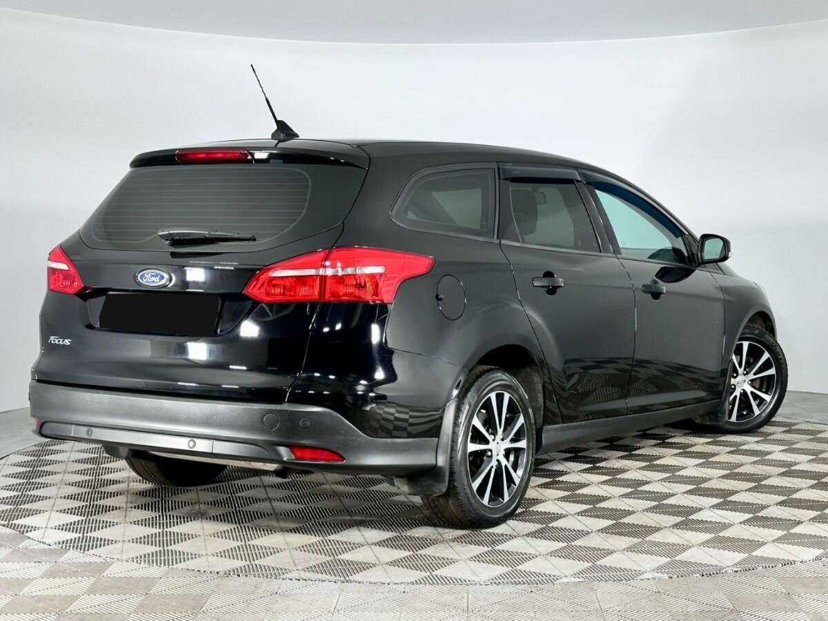 Форд Фокус б/у, 2017, Роботизированная. Фото: #1