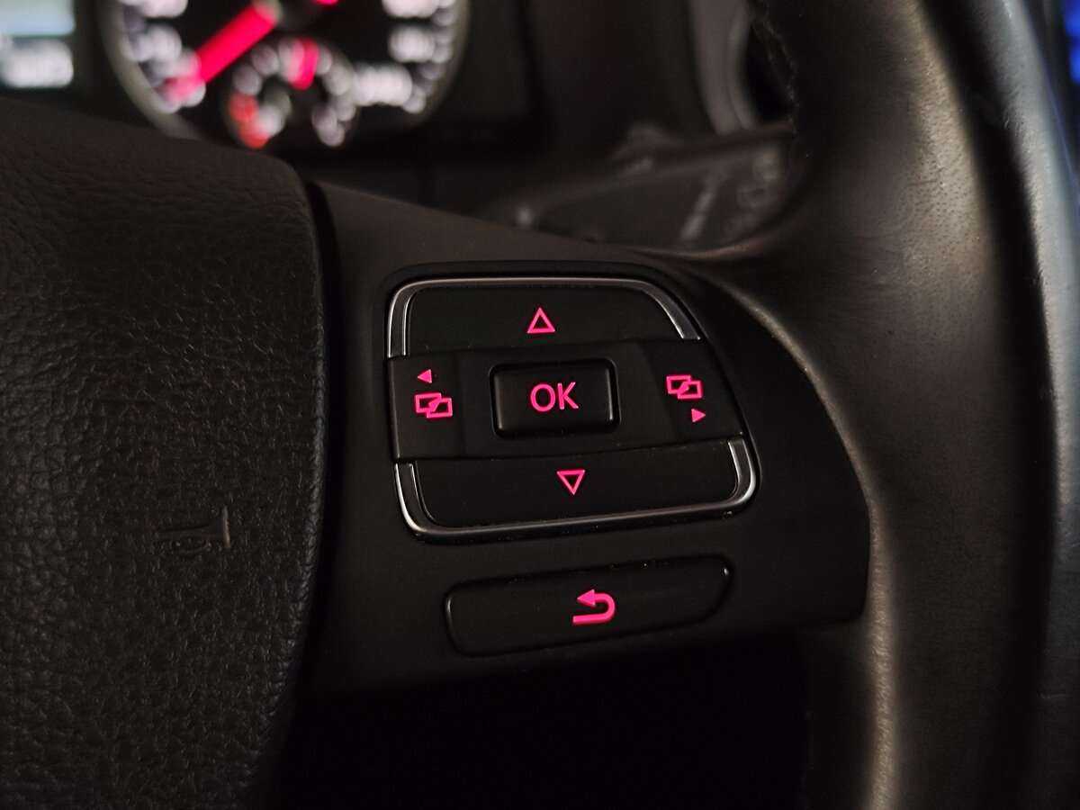 Фольксваген Тигуан б/у, 2012, Автоматическая. Фото: #7