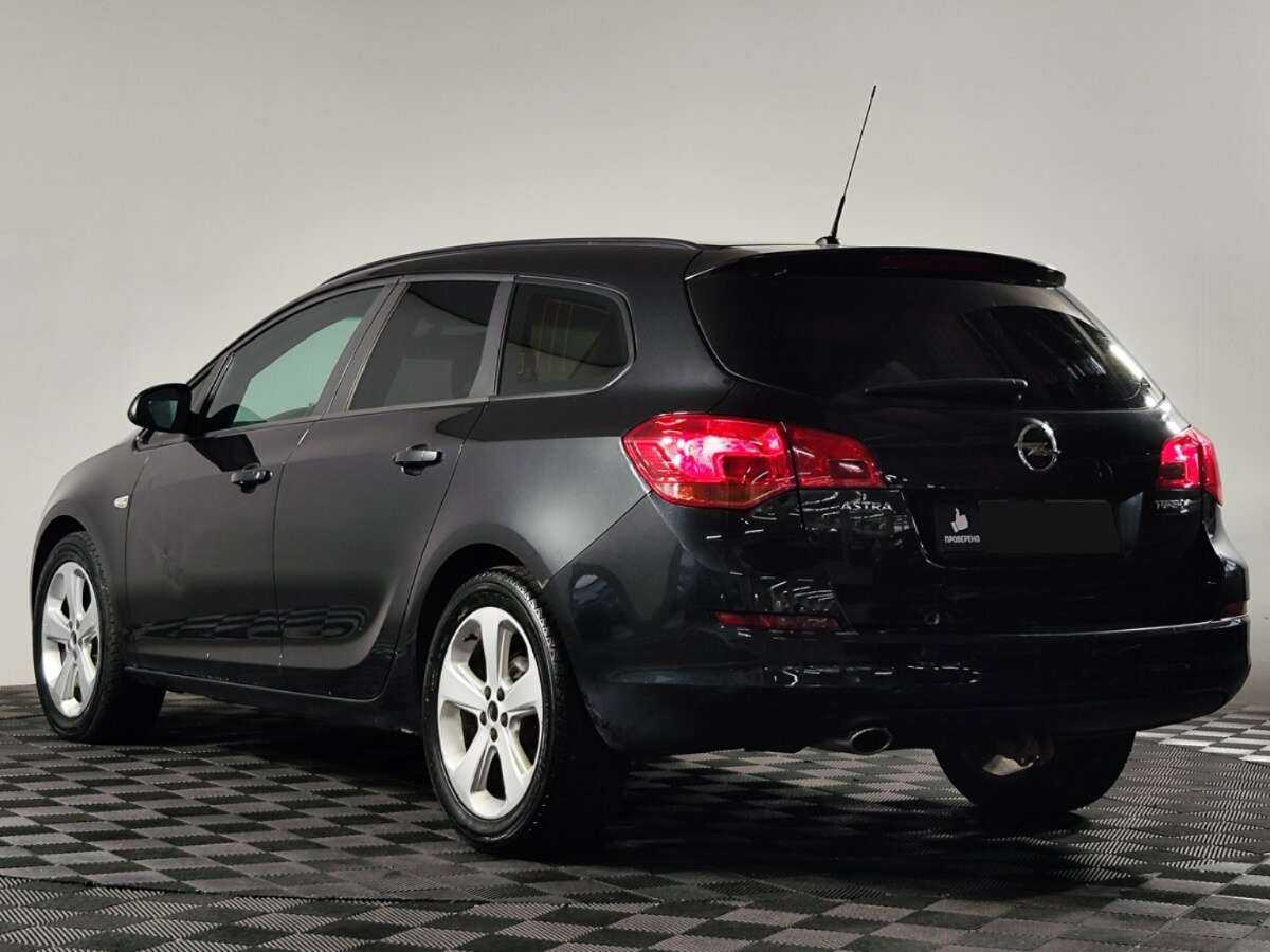 Опель Астра б/у, 2012, Автоматическая. Фото: #4