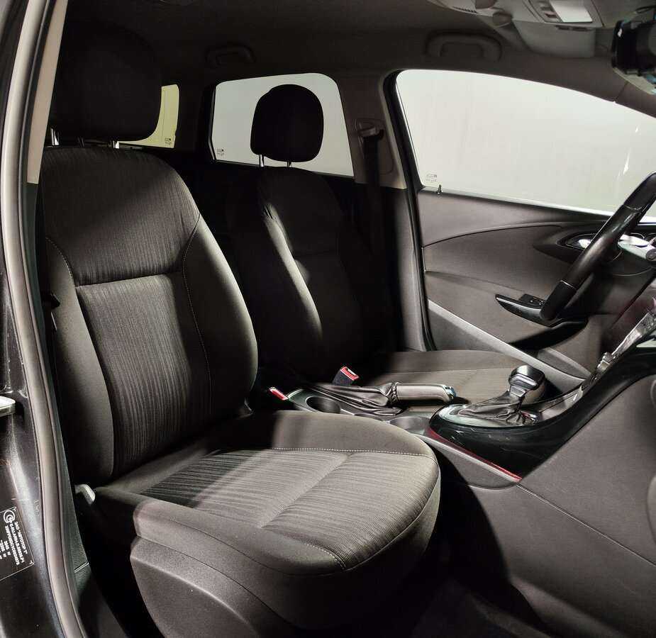 Опель Астра б/у, 2012, Автоматическая. Фото: #11