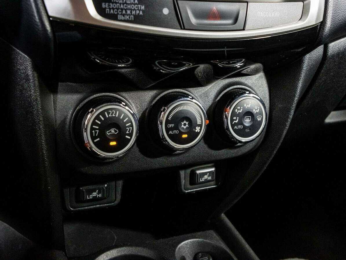 Митсубиши АС-Икс б/у, 2014, Вариатор. Фото: #14