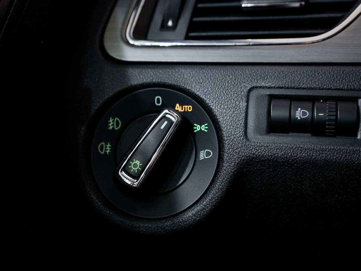 Шкода Рапид б/у, 2018, Роботизированная. Фото: #13