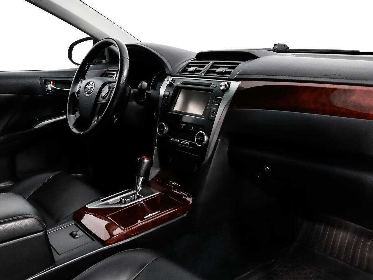 Тойота Камри б/у, 2014, Автоматическая. Фото: #12