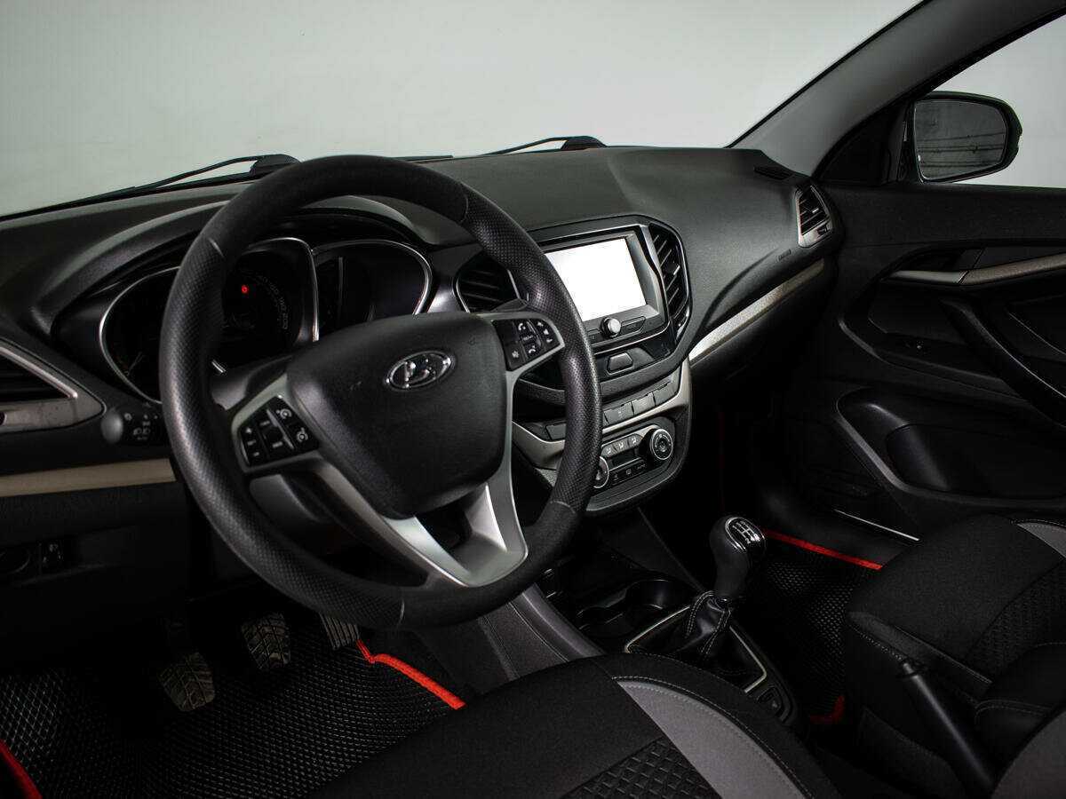 Лада (ВАЗ) Веста б/у, 2018, Механическая. Фото: #10