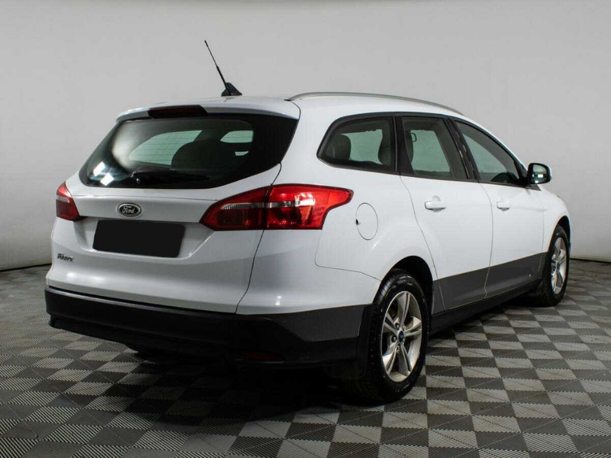 Форд Фокус б/у, 2017, Механическая. Фото: #4