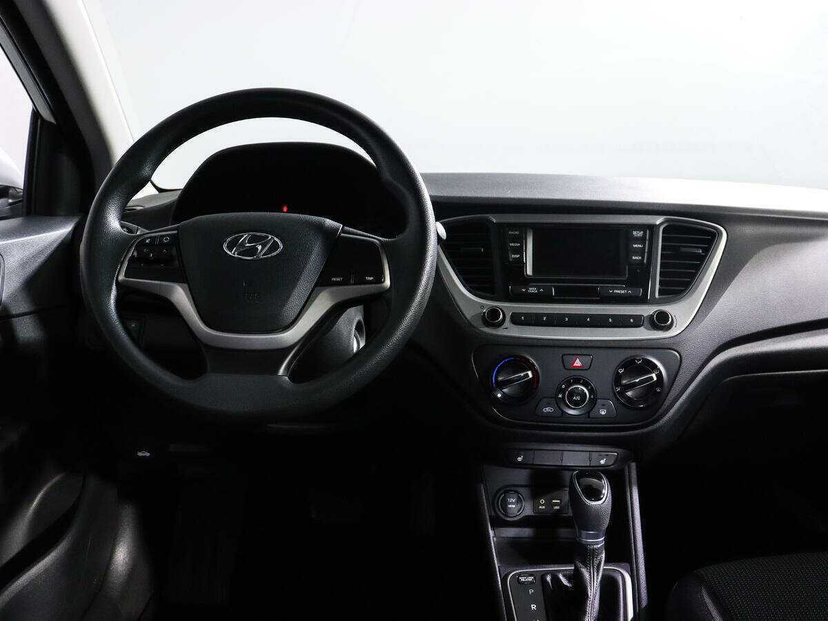 Хендай Солярис б/у, 2017, Автоматическая. Фото: #9