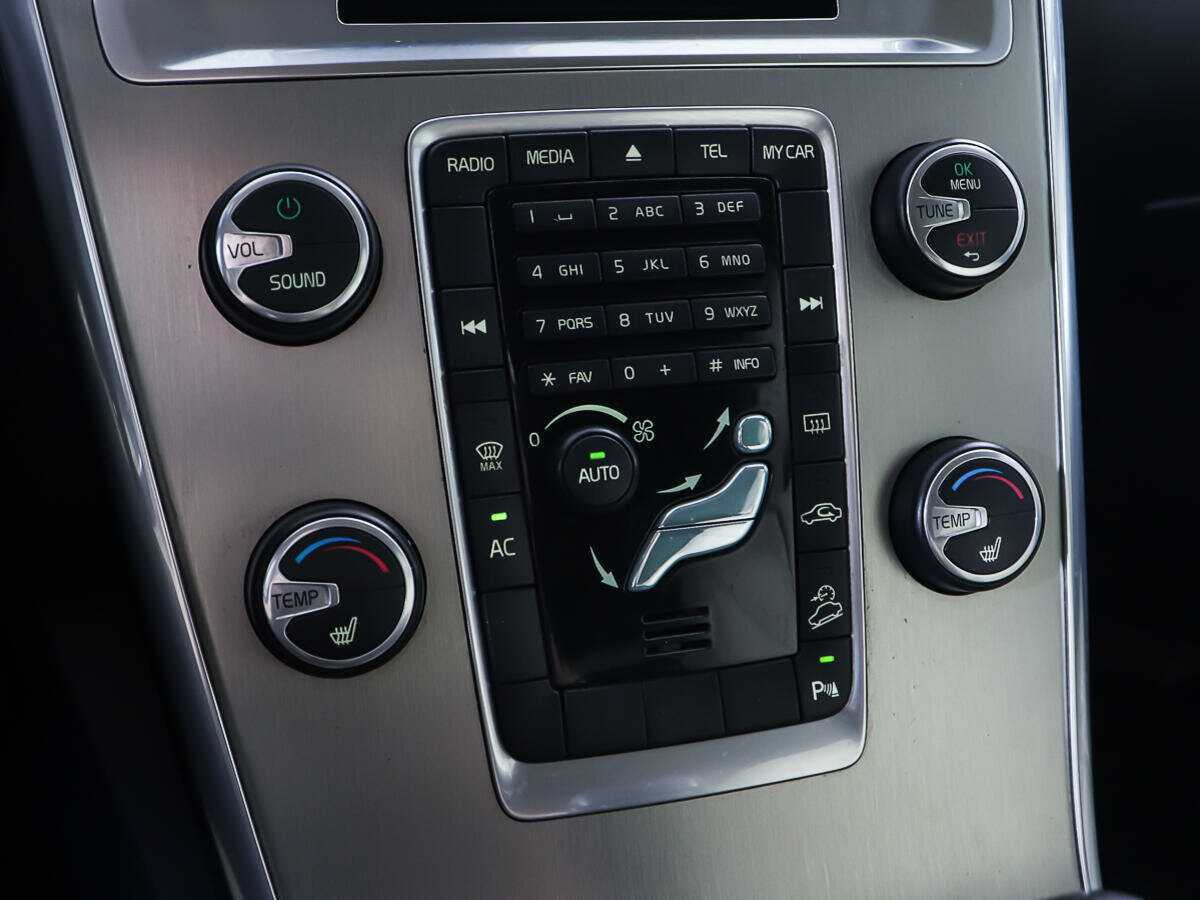 Вольво ИксЦ60 б/у, 2012, Автоматическая. Фото: #17