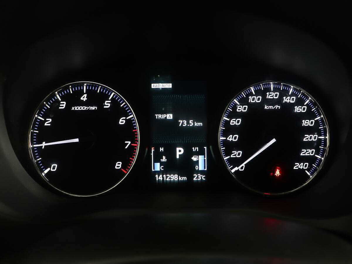 Митсубиши Оутлэндер б/у, 2015, Вариатор. Фото: #13