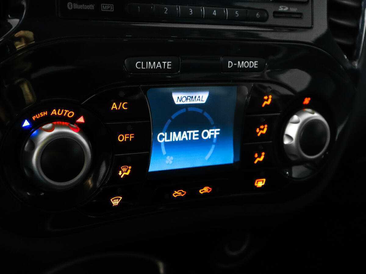 Ниссан Жук б/у, 2012, Вариатор. Фото: #13