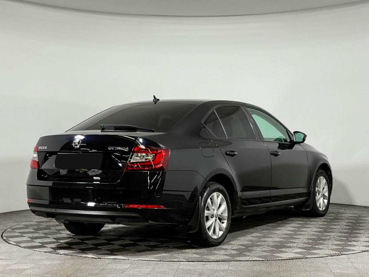 Шкода Октавия б/у, 2019, Роботизированная. Фото: #3