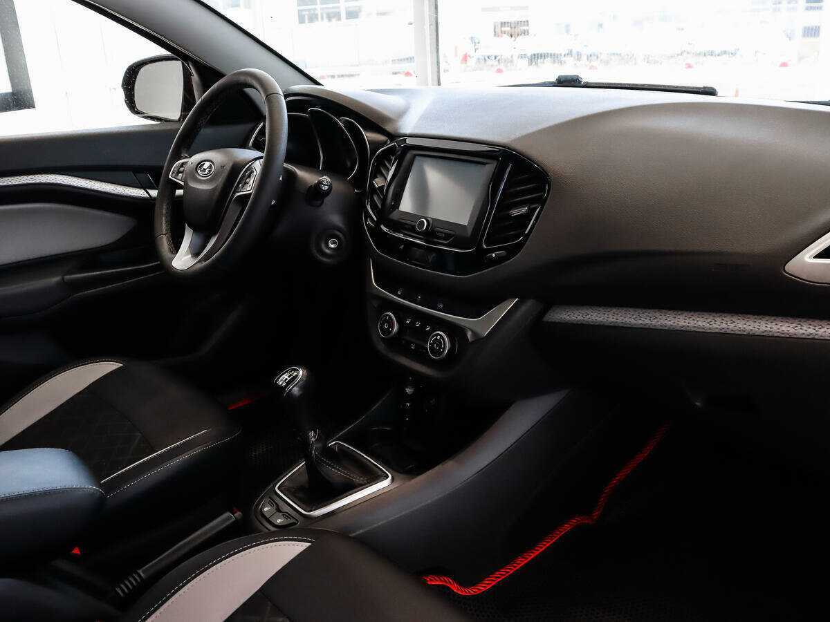 Лада (ВАЗ) Веста б/у, 2019, Механическая. Фото: #9