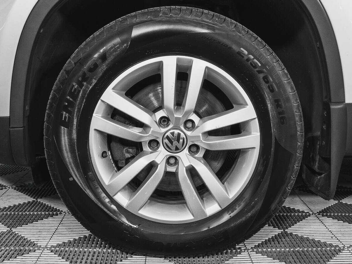 Фольксваген Тигуан б/у, 2014, Роботизированная. Фото: #14