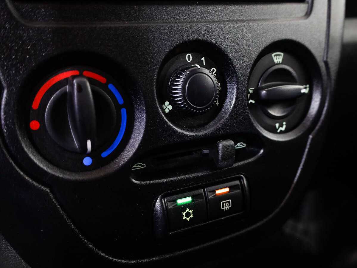 Лада (ВАЗ) Гранта б/у, 2014, Механическая. Фото: #13