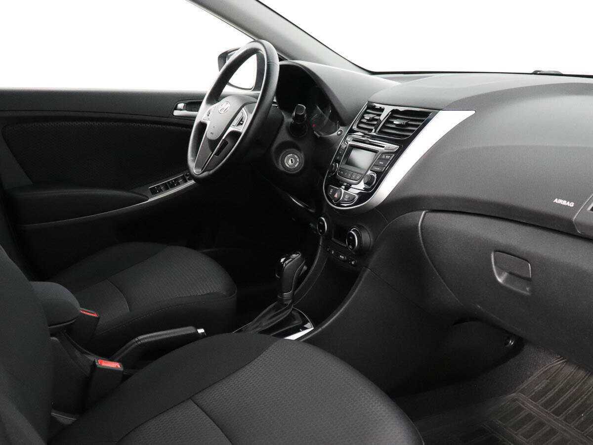 Хендай Солярис б/у, 2015, Автоматическая. Фото: #8