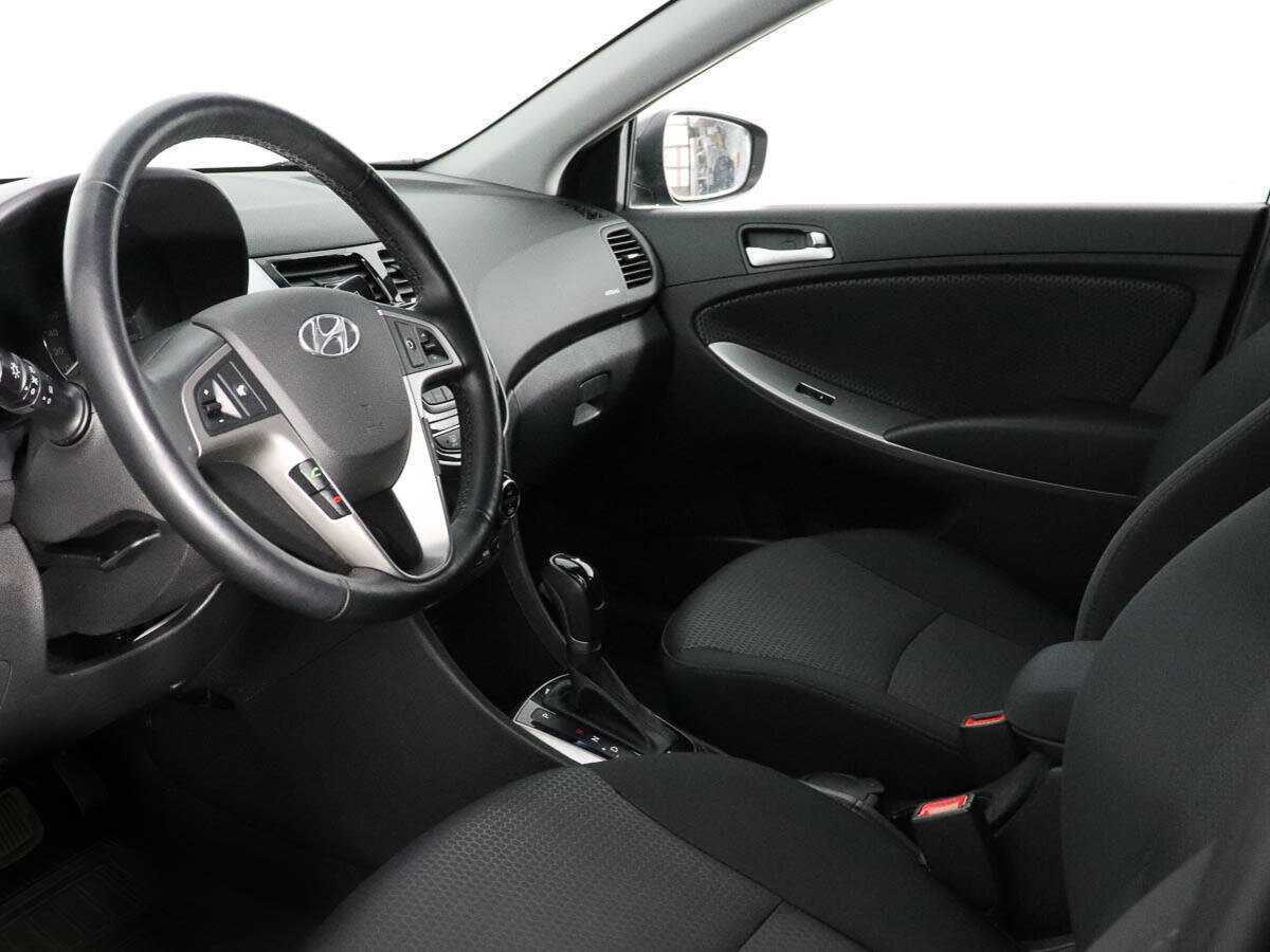 Хендай Солярис б/у, 2015, Автоматическая. Фото: #9