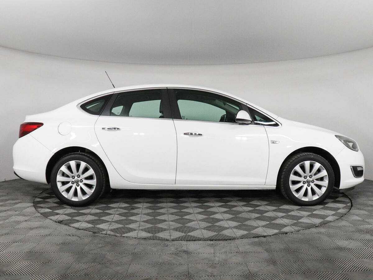 Опель Астра б/у, 2013, Автоматическая. Фото: #3