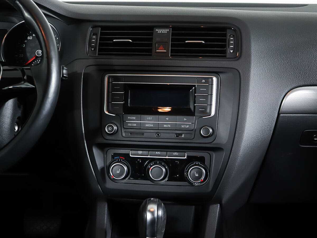 Фольксваген Джетта б/у, 2016, Автоматическая. Фото: #5