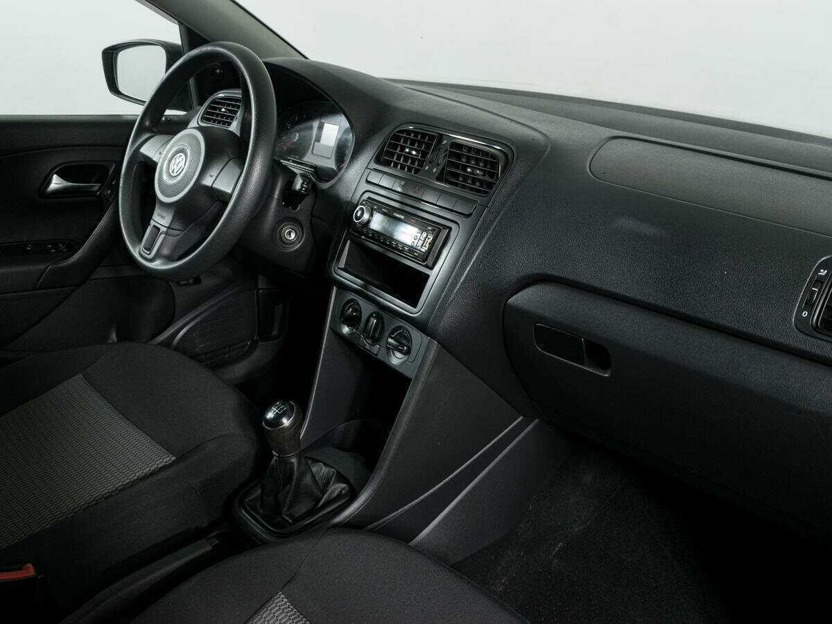 Фольксваген Поло б/у, 2014, Механическая. Фото: #4