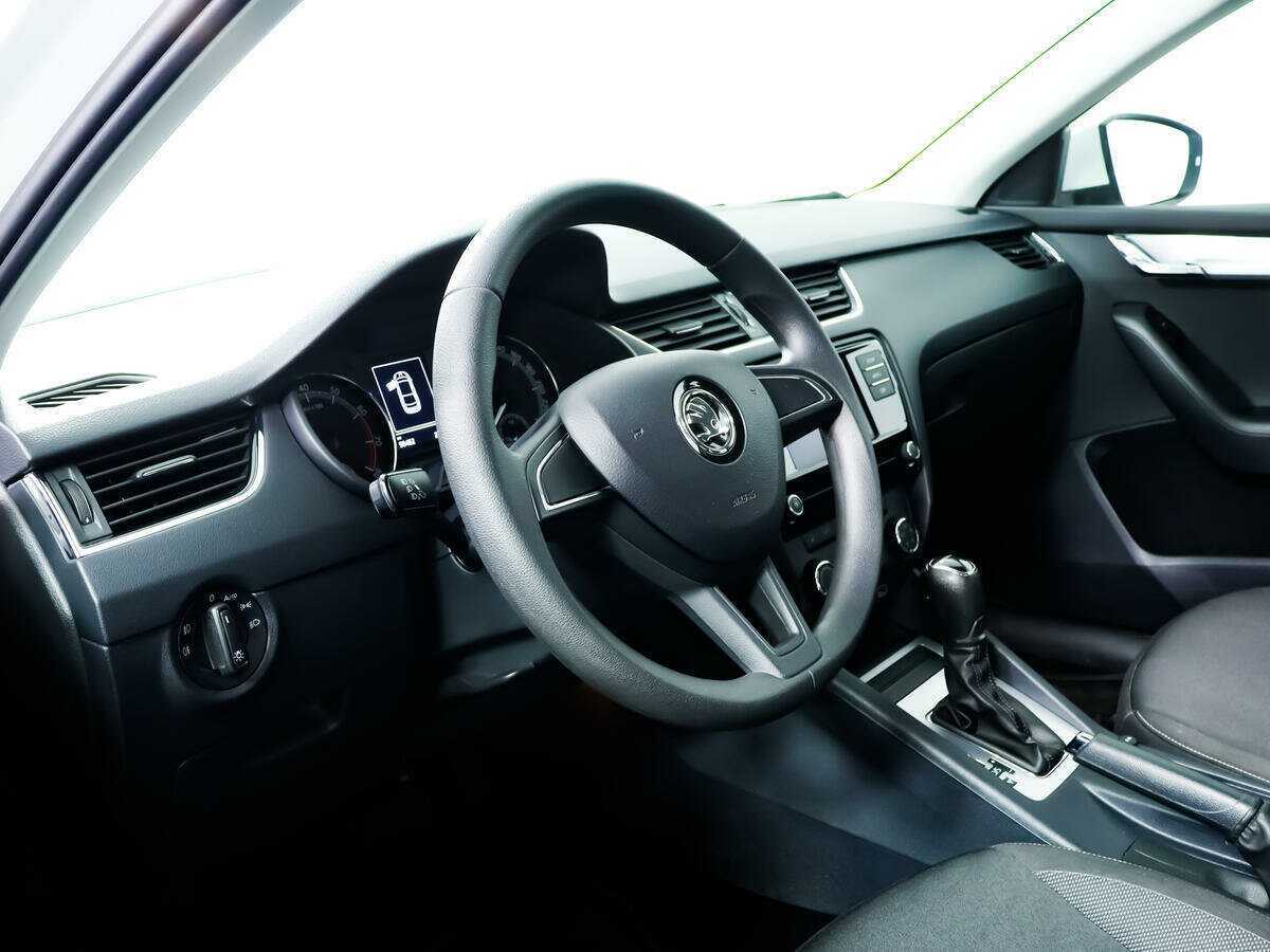 Шкода Октавия б/у, 2018, Автоматическая. Фото: #11