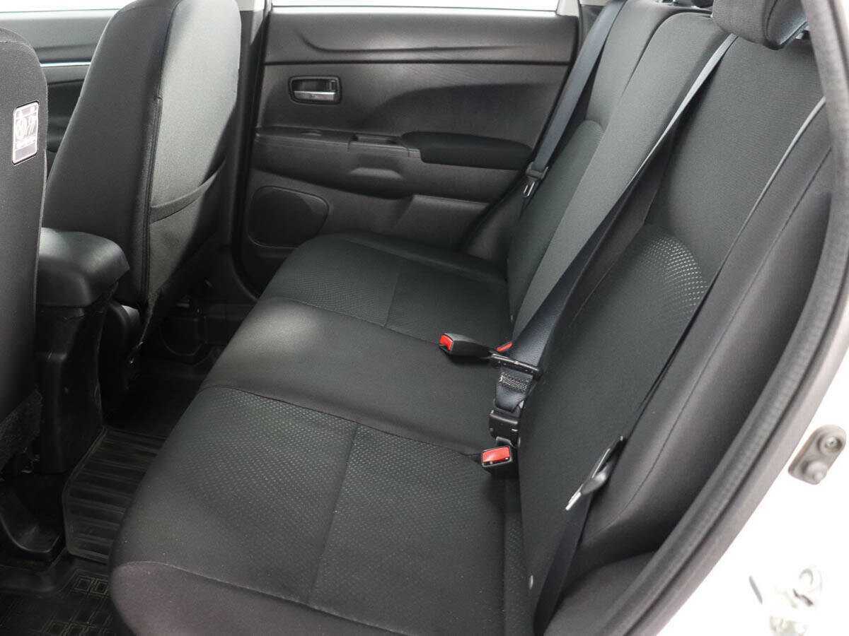 Митсубиши АС-Икс б/у, 2014, Вариатор. Фото: #10