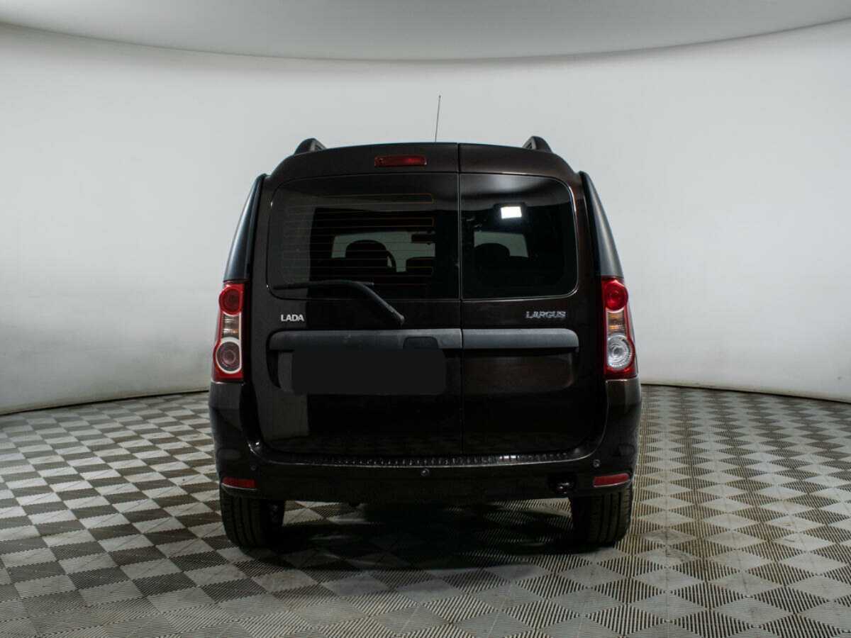 Лада (ВАЗ) Ларгус б/у, 2015, Механическая. Фото: #4