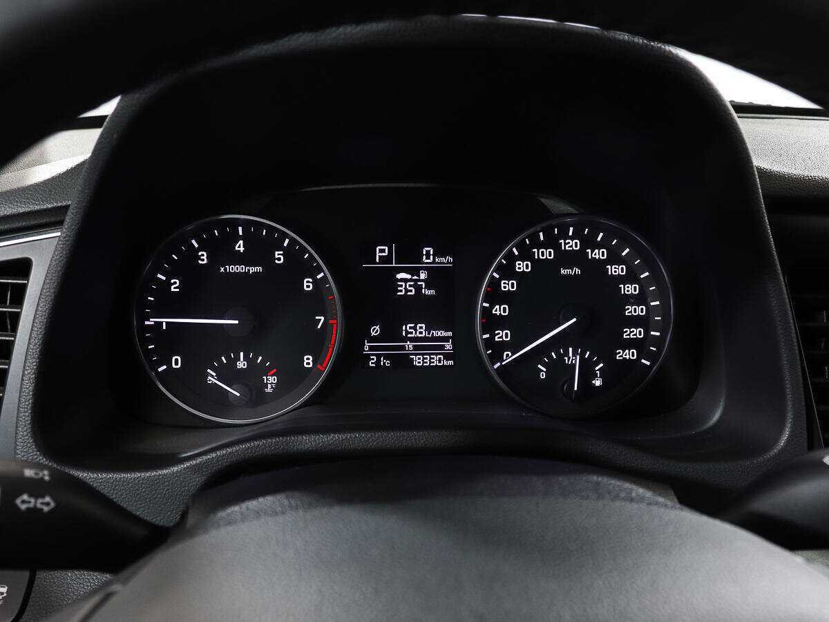 Хендай Елантра б/у, 2017, Автоматическая. Фото: #9