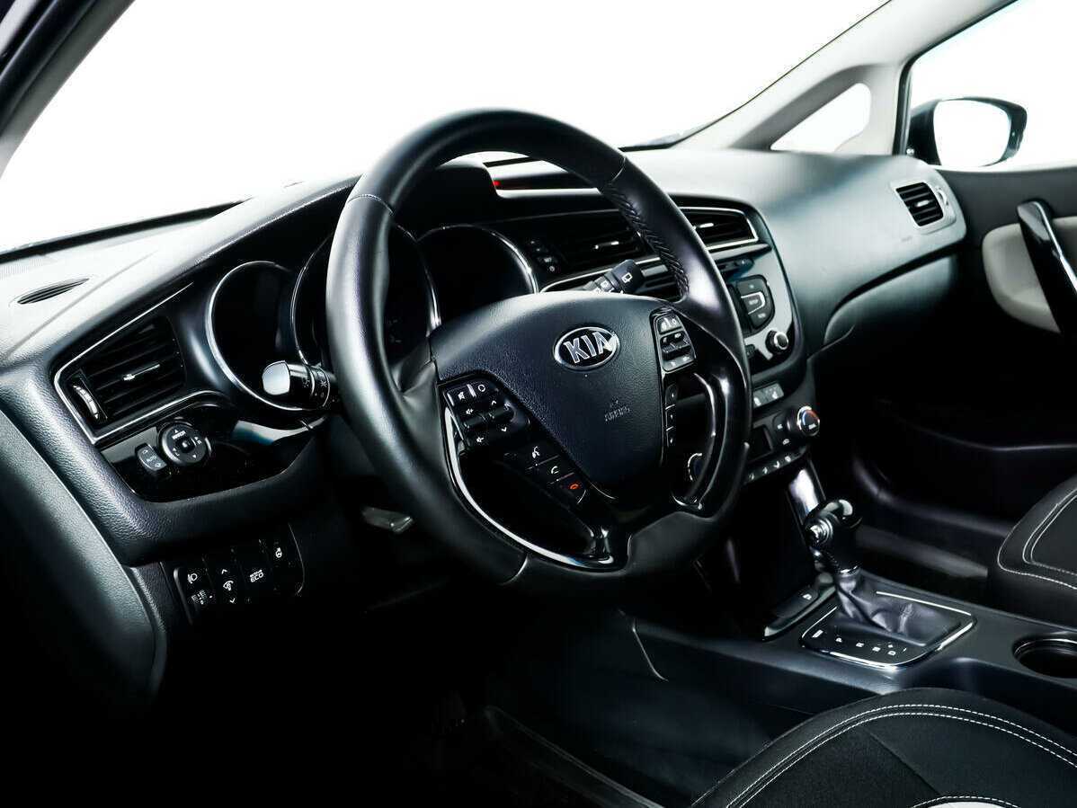 Киа Сид б/у, 2015, Роботизированная. Фото: #12