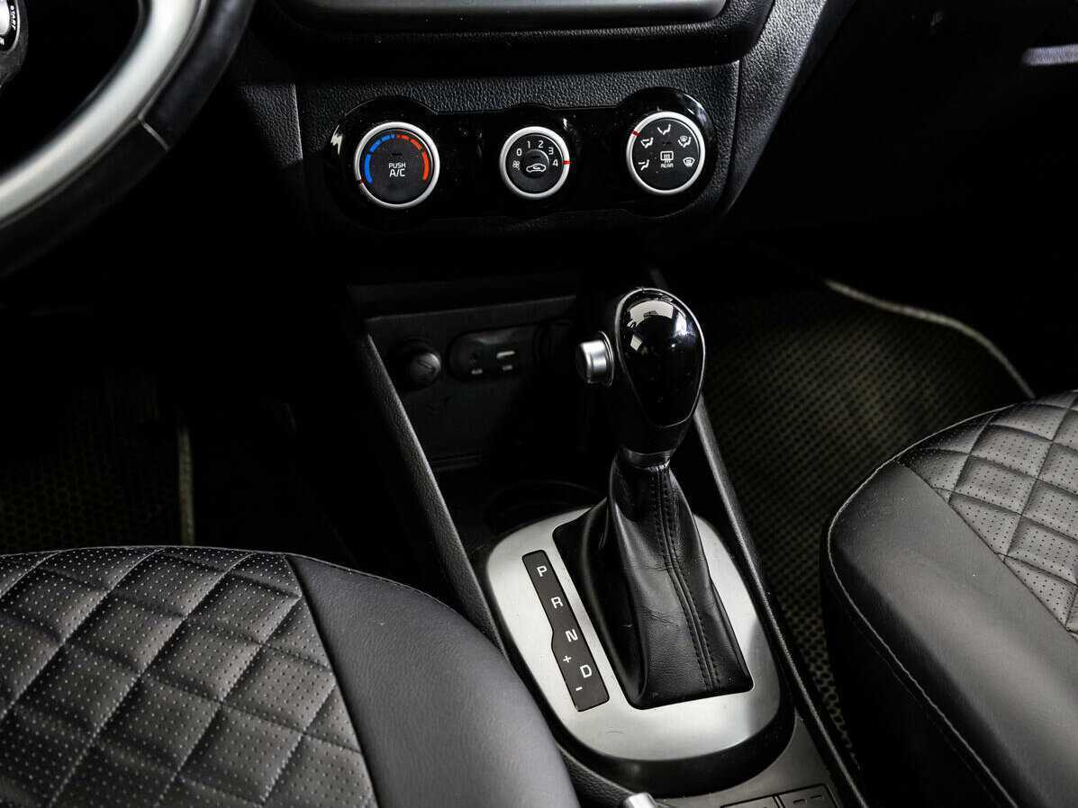 Киа Рио б/у, 2017, Автоматическая. Фото: #12