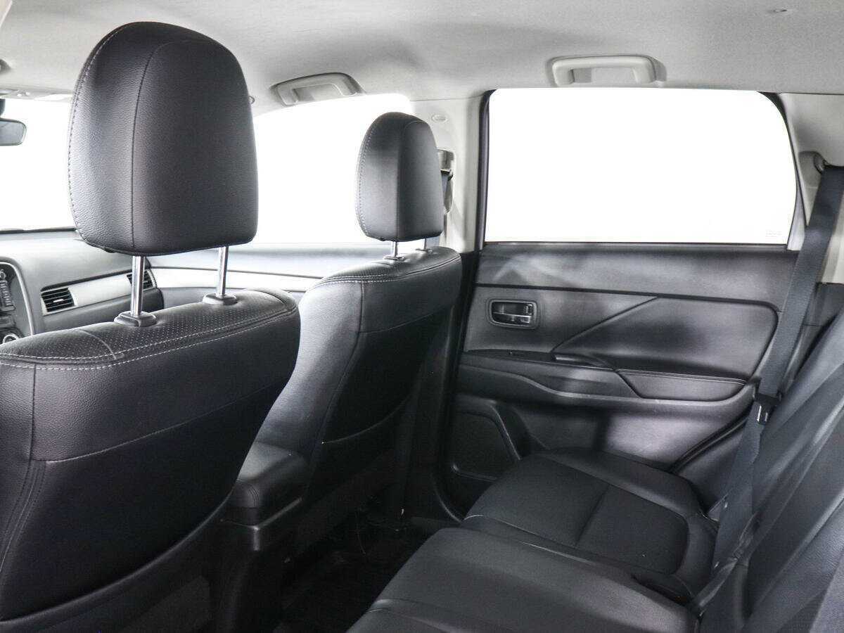 Митсубиши Оутлэндер б/у, 2014, Вариатор. Фото: #11