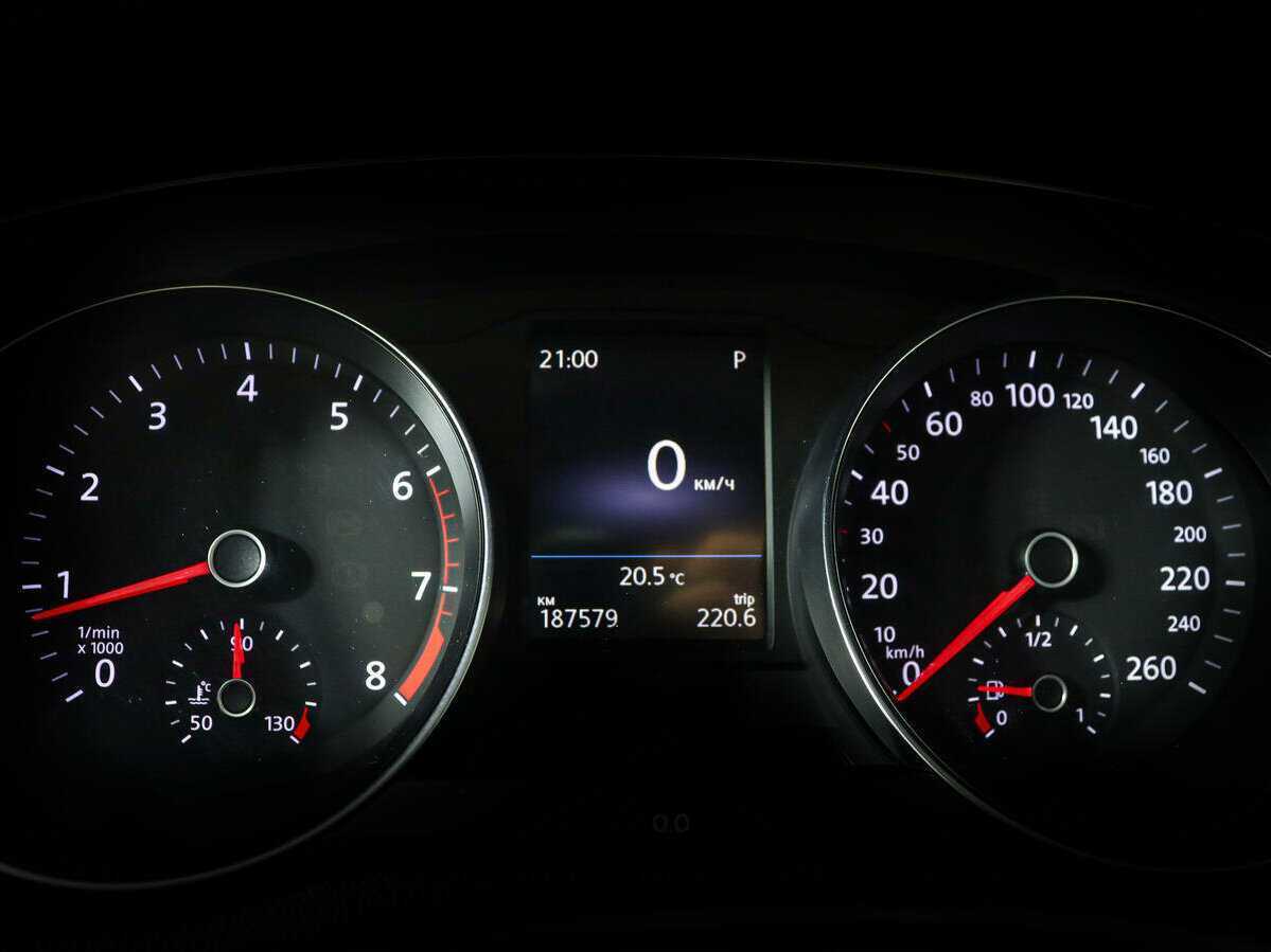 Фольксваген Пассат б/у, 2017, Роботизированная. Фото: #8