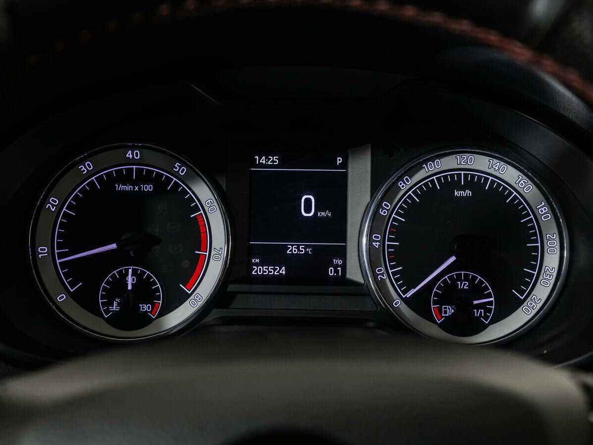 Шкода Октавия б/у, 2017, Роботизированная. Фото: #11