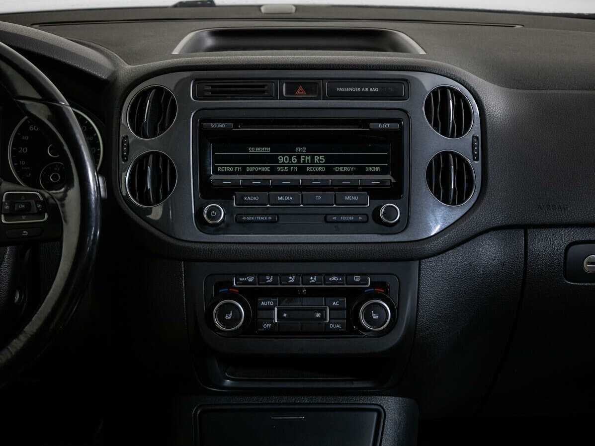 Фольксваген Тигуан б/у, 2012, Автоматическая. Фото: #13