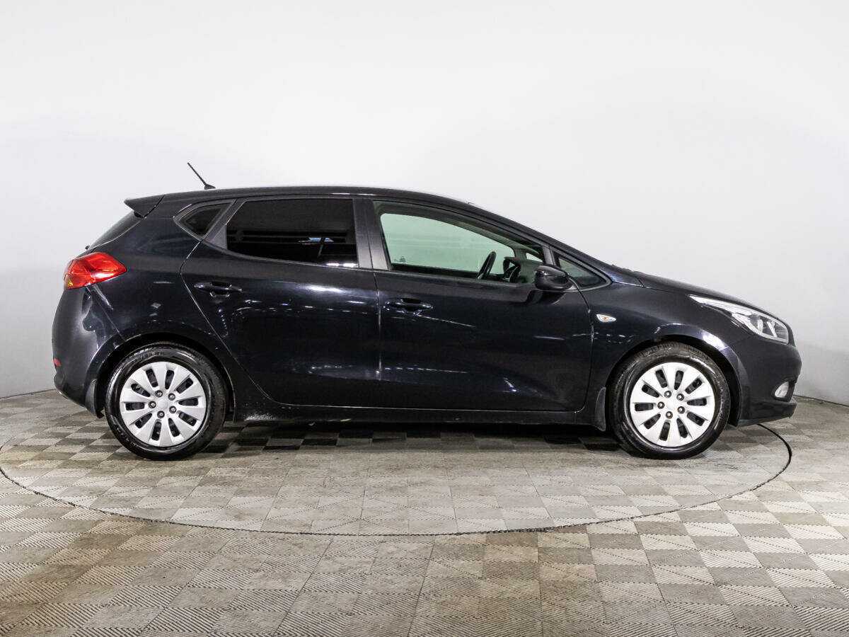 Киа Сид б/у, 2015, Автоматическая. Фото: #3