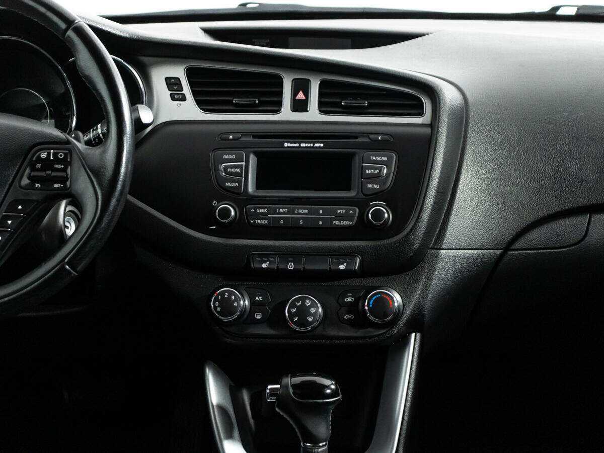 Киа Сид б/у, 2015, Автоматическая. Фото: #13