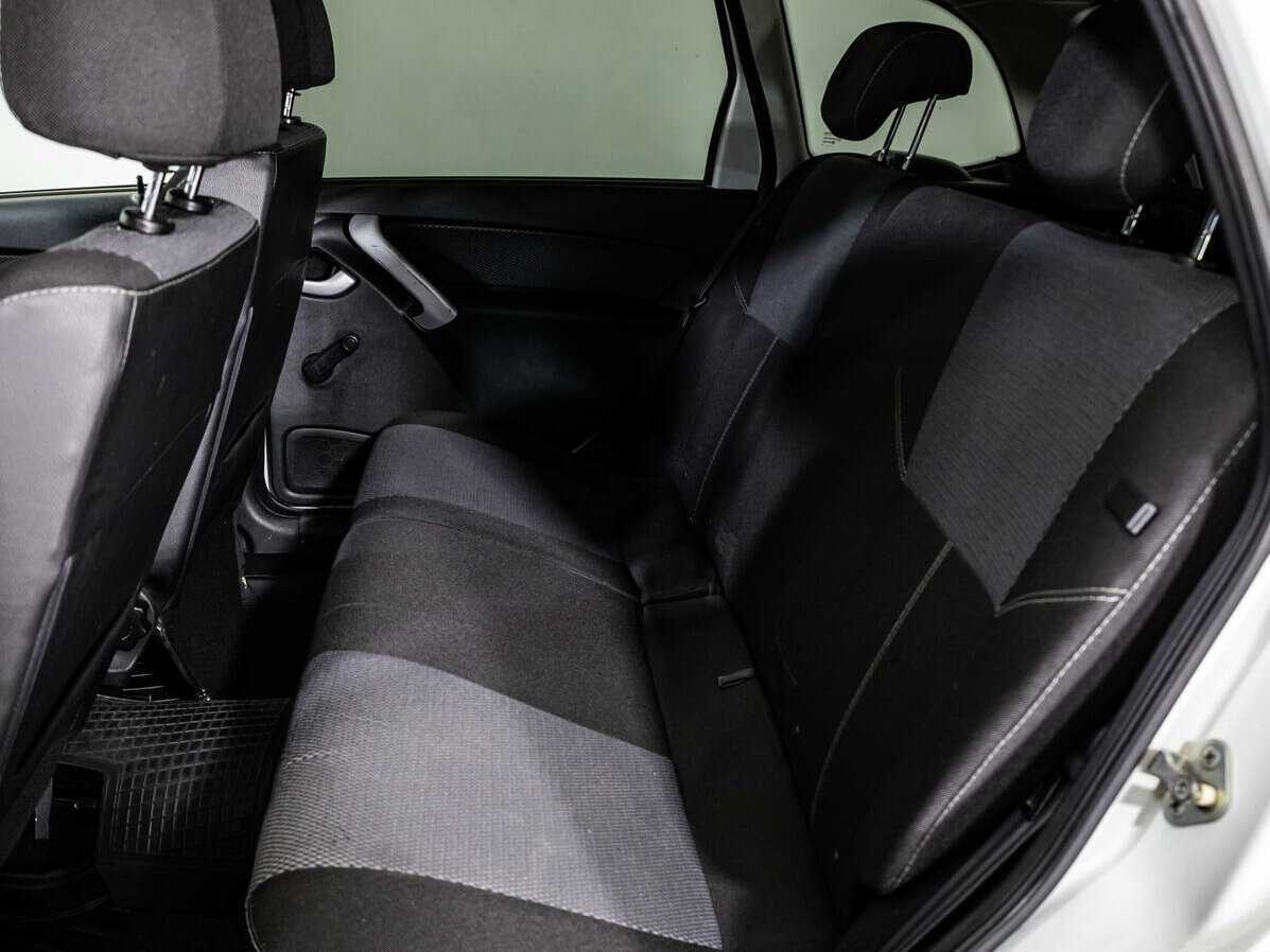 Лада (ВАЗ) Калина б/у, 2017, Механическая. Фото: #9