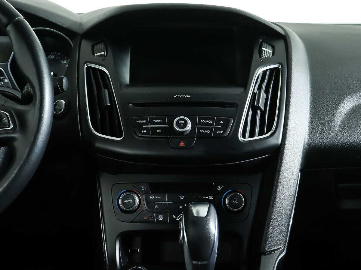 Форд Фокус б/у, 2016, Роботизированная. Фото: #10