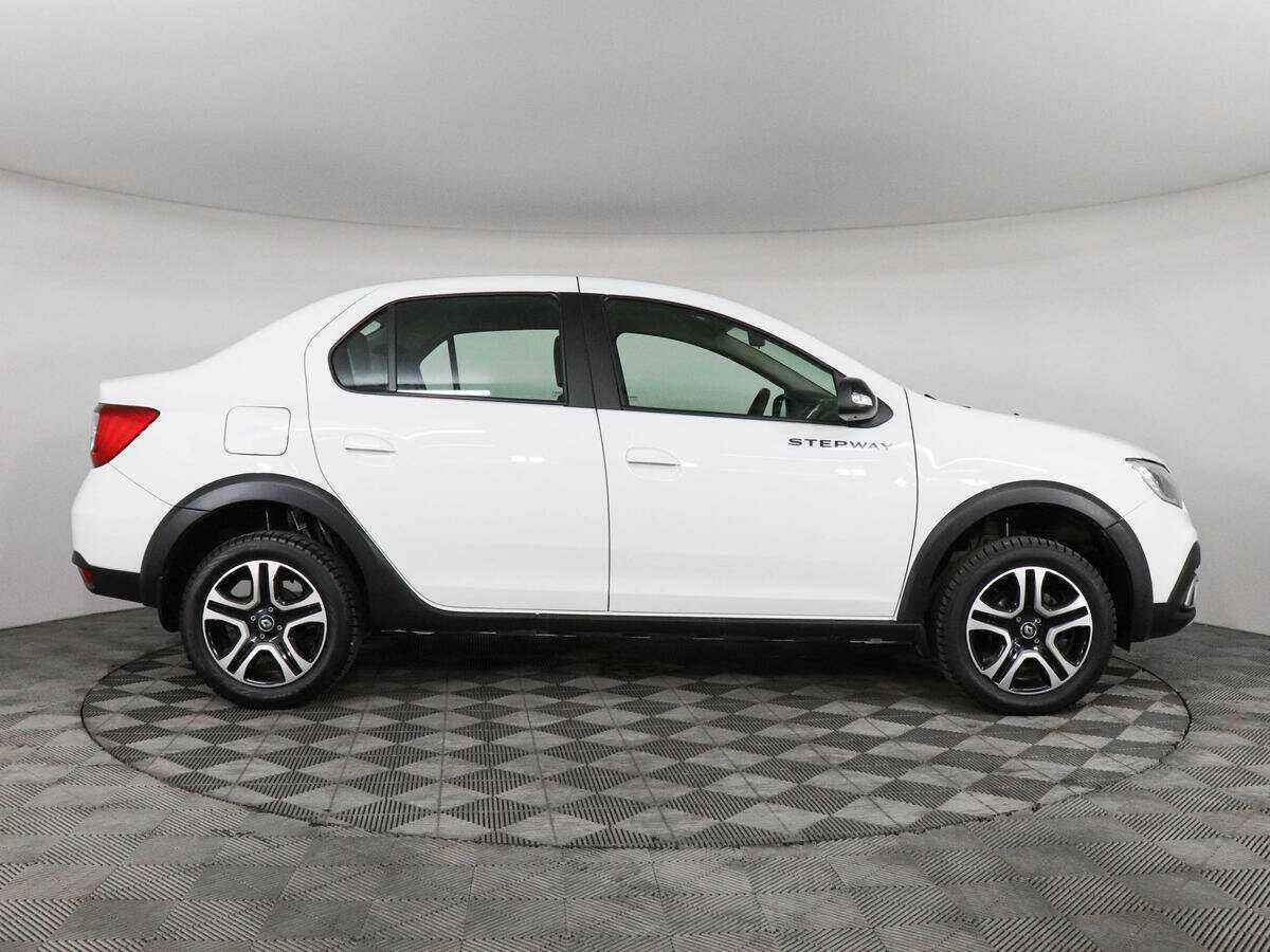 Рено Логан б/у, 2022, Вариатор. Фото: #3