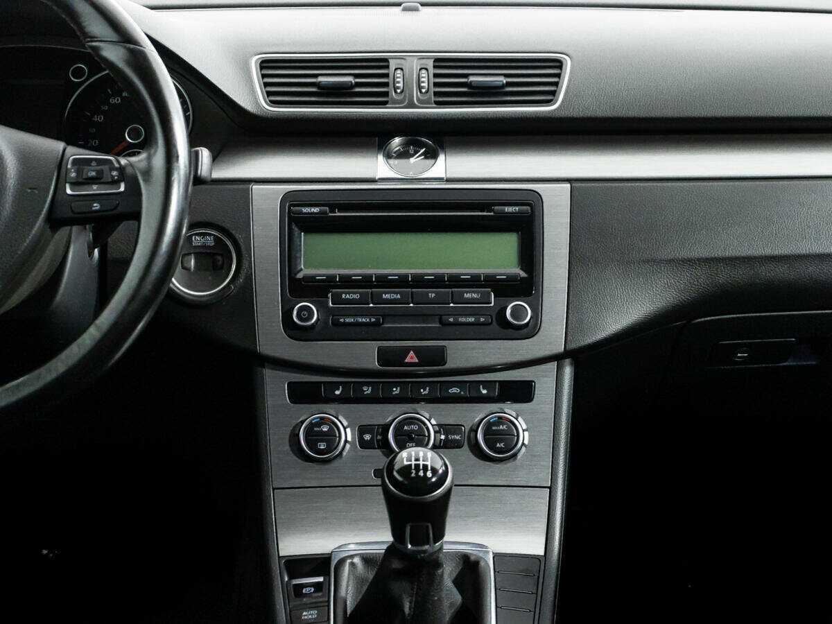 Фольксваген Пассат б/у, 2013, Механическая. Фото: #13