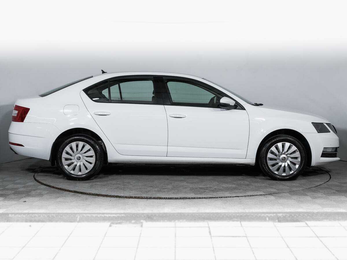 Шкода Октавия б/у, 2019, Автоматическая. Фото: #3