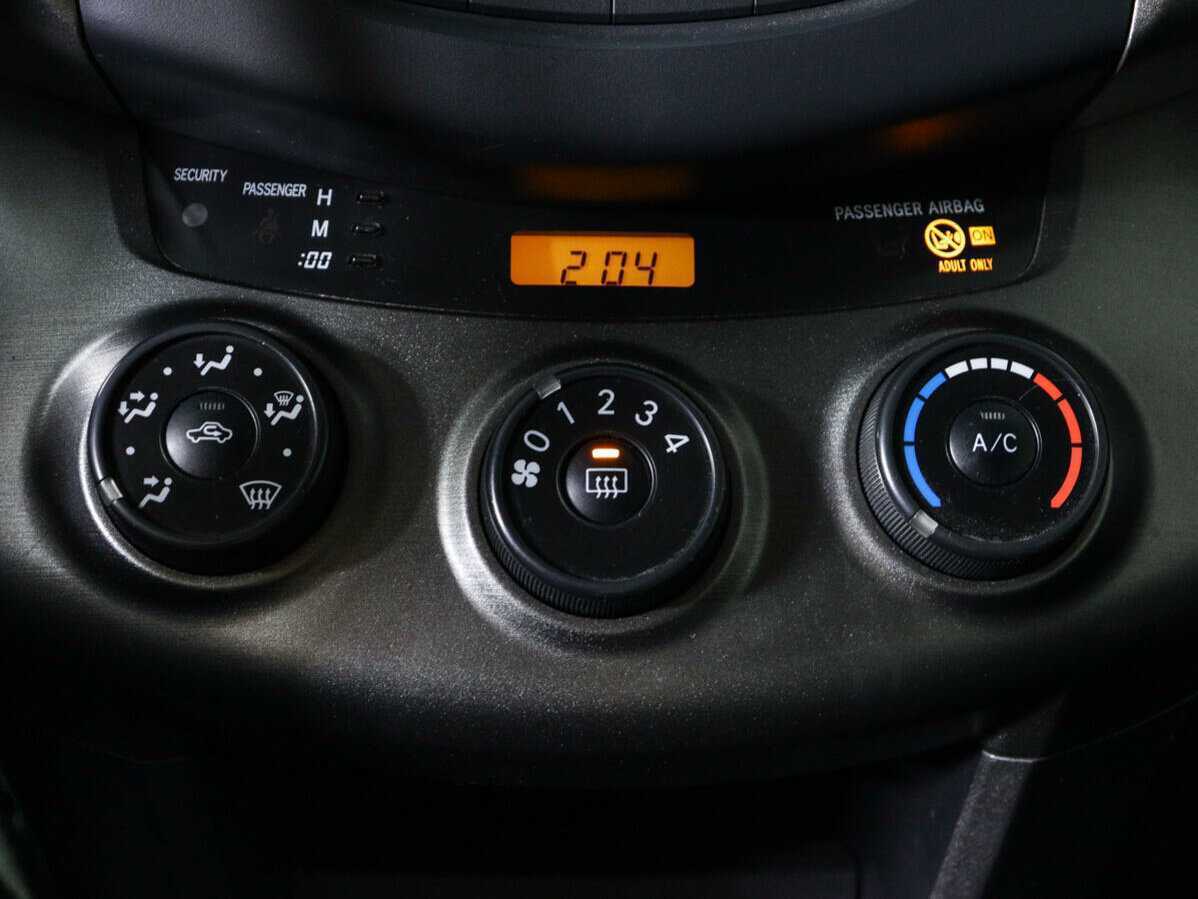 Тойота Рав4 б/у, 2012, Механическая. Фото: #11