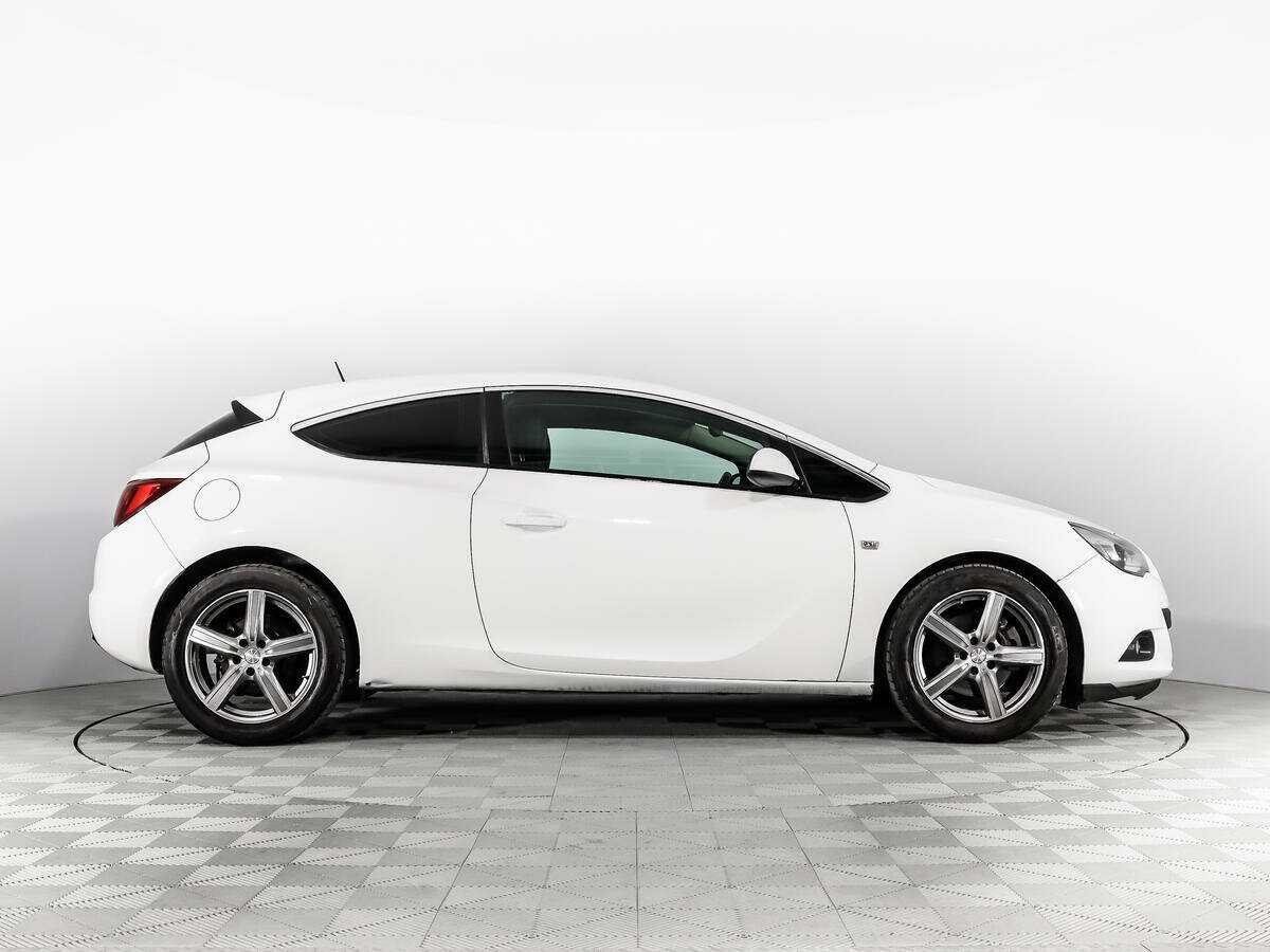 Опель Астра б/у, 2014, Автоматическая. Фото: #3