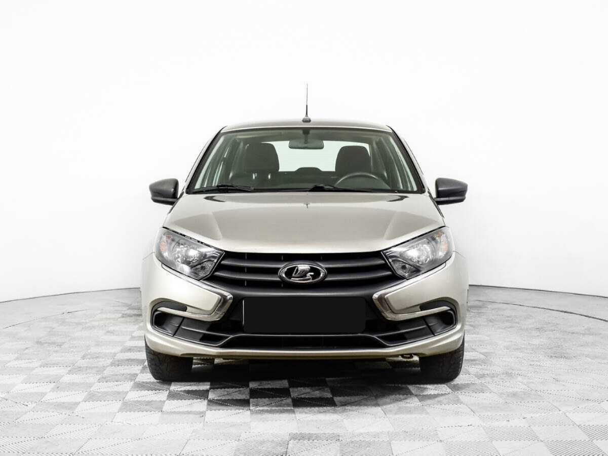 Лада (ВАЗ) Гранта б/у, 2020, Механическая. Фото: #1